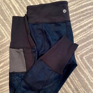 Lululemon Wunder Under Sz 4